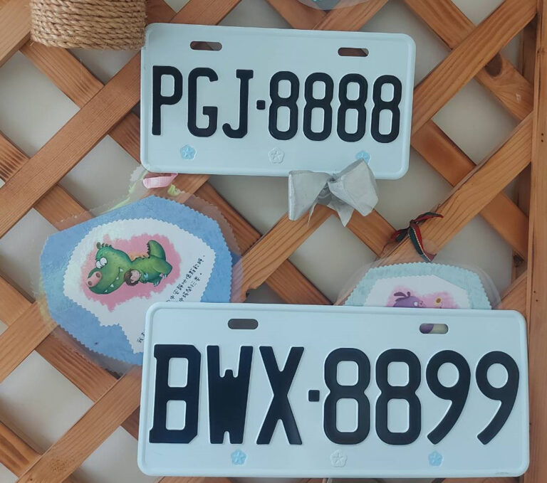 93a7aea4d956fa86297192c03ebeecc3