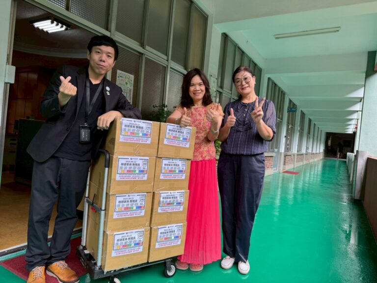 圖說三：樹德科大校友總會與樹德家商校友會秉持飲水思源的精神，特別號召兩會理監事_0