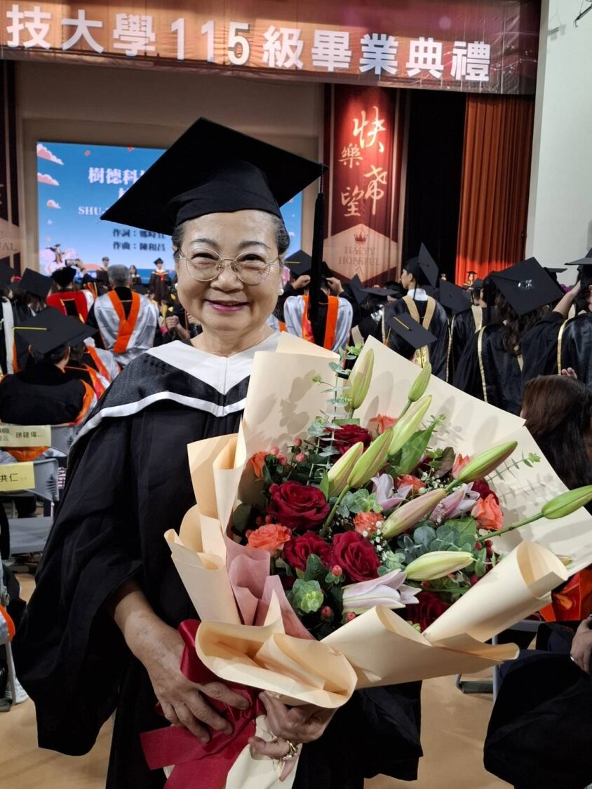 沐華國際美容資深講師鄭乃瑄活到老學到老  74歲高齡樹德科大畢業活出健康與自我