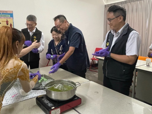 新住民分享精彩人生故事 移民署行動服務列車前進臺東 新住民分享精彩人生故事 移民署行動服務列車前進臺東