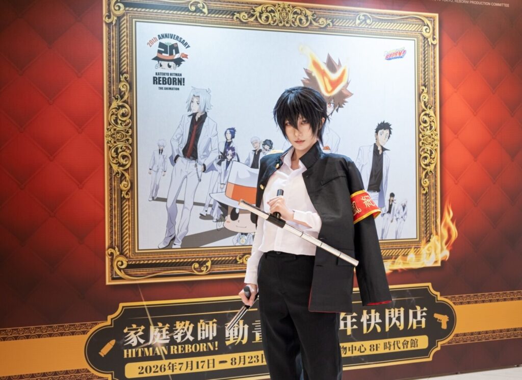 《家庭教師HITMAN_REBORN!》快閃店高雄場，即日起在夢時代8F時代會館登場！（圖／夢時代提供）