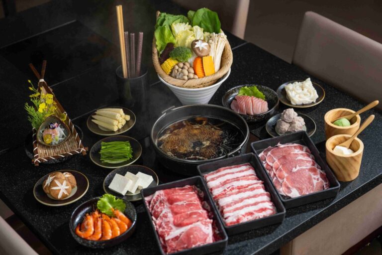 「品日料」餐廳於8月1日至8月9日推出父親節限定餐飲優惠。餐廳主打壽喜燒鍋物與握壽司吃到飽，活動期間每位用餐賓客皆可免費獲贈小米酒或梅酒一杯，為團聚時光增添節慶氛圍。
