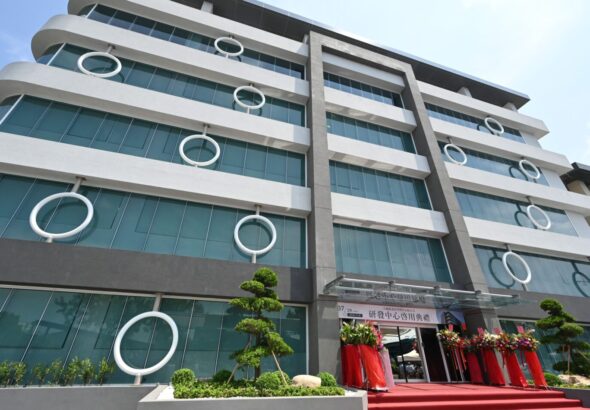 中碳屏南廠以負極材料、先進碳材料與等方性石墨三大精碳材料為核心產品，啟用的研發_0