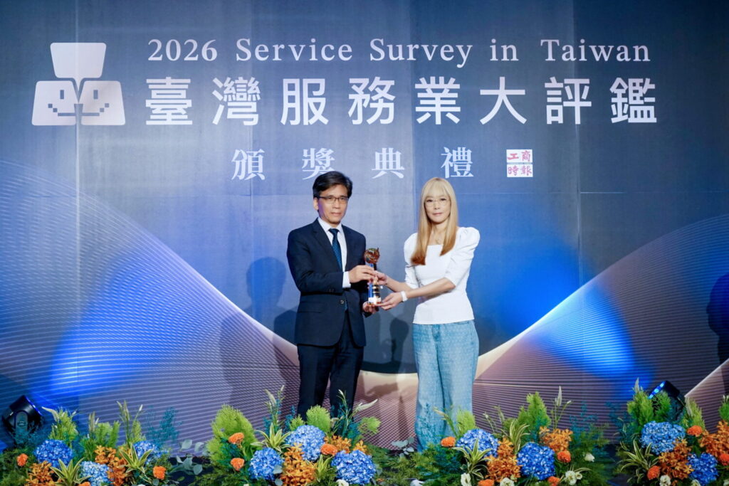 圖說_JINS_為首家登台10年、奪金6次的日系品牌，成為最懂台灣人的眼鏡品牌