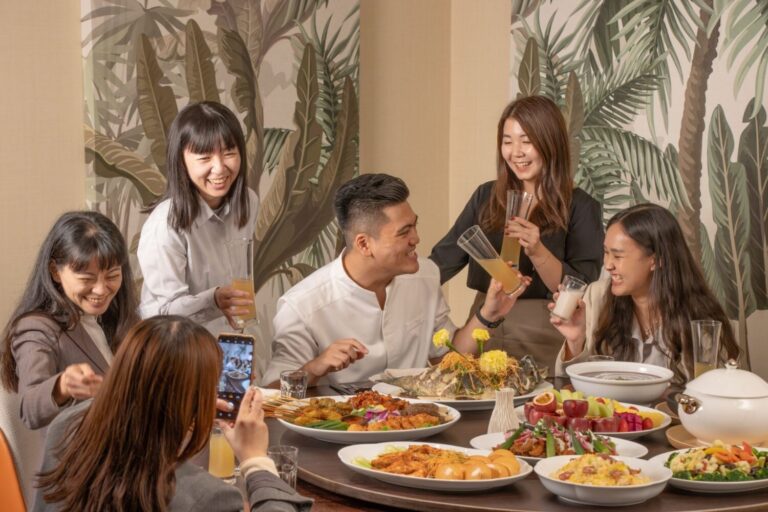 HAWKER好客南洋餐廳由洲際行家主廚團隊重新詮釋南洋經典料理，餐期全區包場低消NT$150,000+
