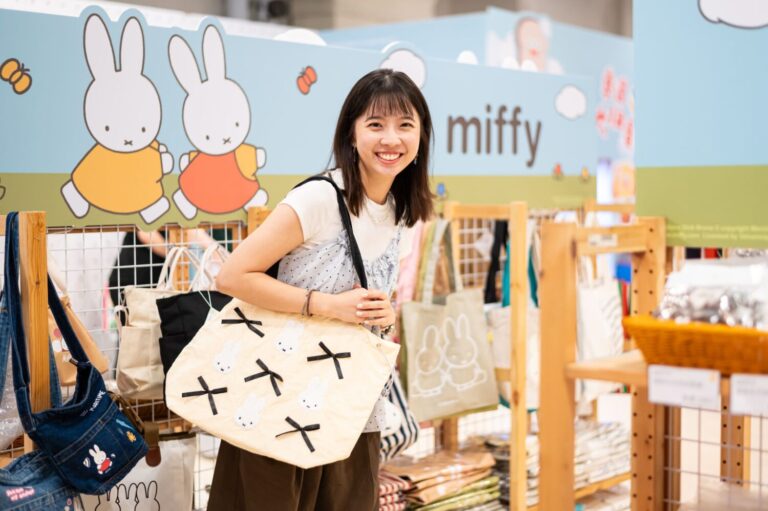 現場售有多款Miffy周邊商品，粉絲們別千萬別錯過。（圖／夢時代提供）_0